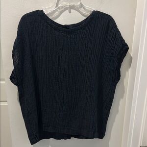 Tahari Black Boxy Crinkle Linen Cap Sleeve Top Button Closure in Rear size XL